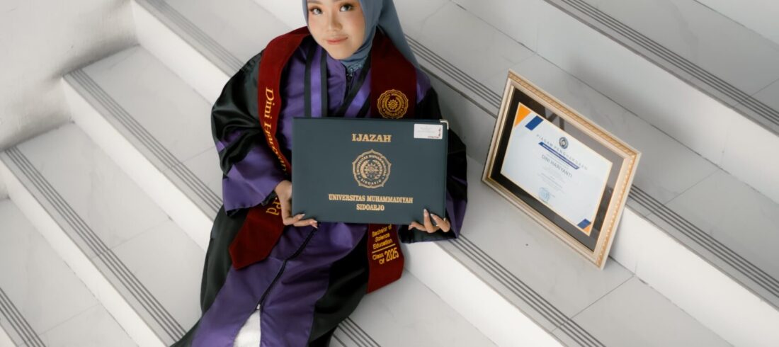 wisudawan berprestasi